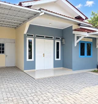  DIJUAL / DISEWAKAN: RUMAH LUAS DENGAN TAMAN DI JAGAKARSA, JAKARTA SELATAN  - Thumbnail 3