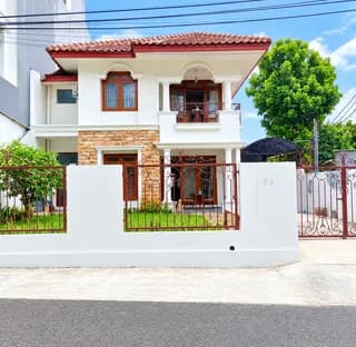  DISEWAKAN : RUMAH LUAS 2 LANTAI BEBAS BANJIR DI CIPETE SELATAN - Thumbnail 1