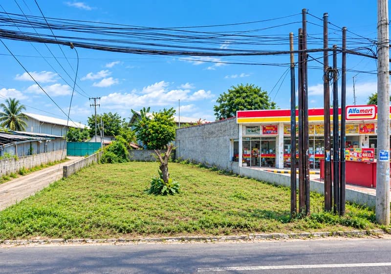 DIJUAL : TANAH KOSONG STRATEGIS PINGGIR JALAN EXIT TOL GUNUNG PUTRI
