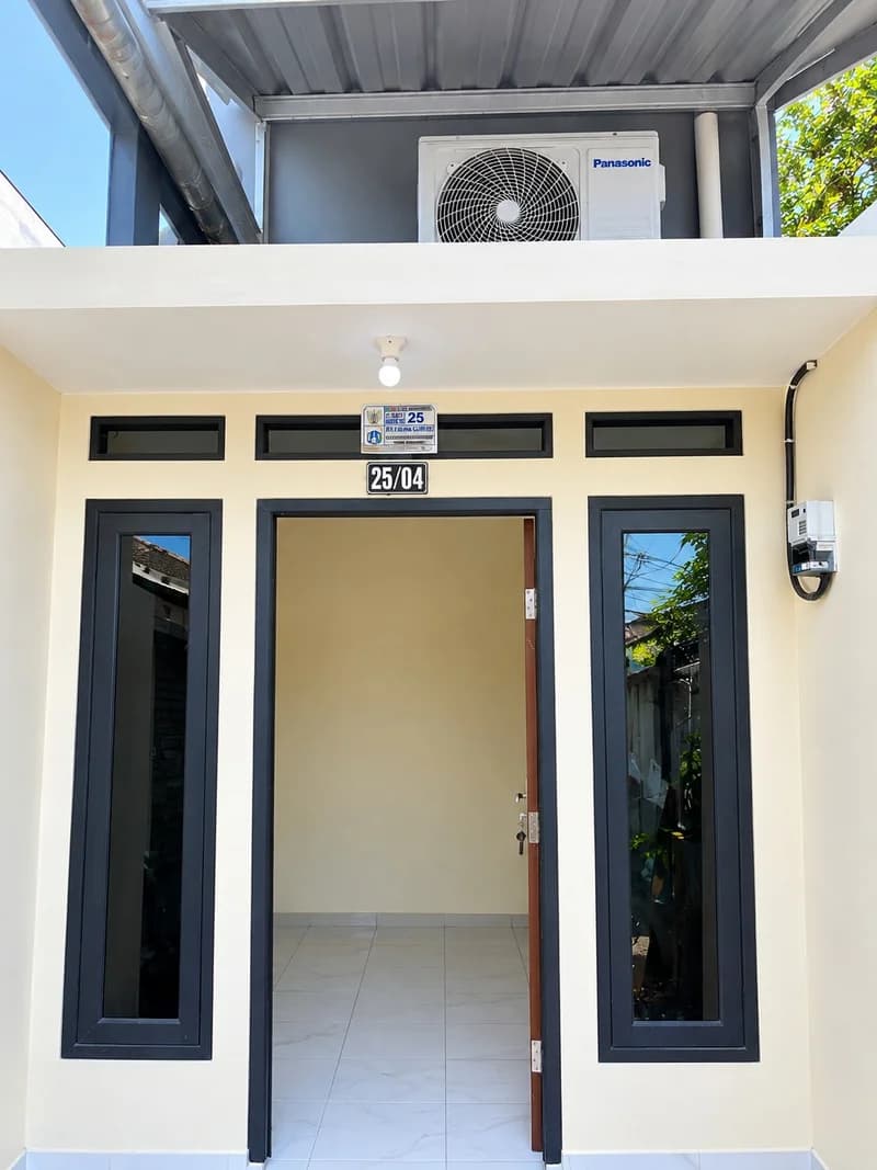 DISEWAKAN : RUMAH DAMONG 4 - CIPEDAK, JAKARTA SELATAN