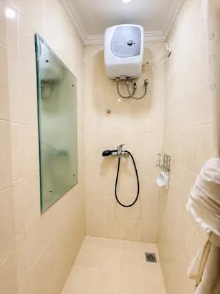 DISEWAKAN: APARTEMEN SUDIRMAN PARK 2BR FULLY FURNISHED - Thumbnail 7